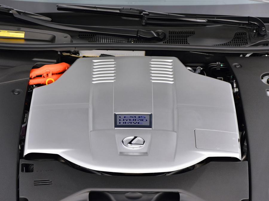  Lexus LS600h F-Sport 2012 года  (EU) (фото 11 из 16)